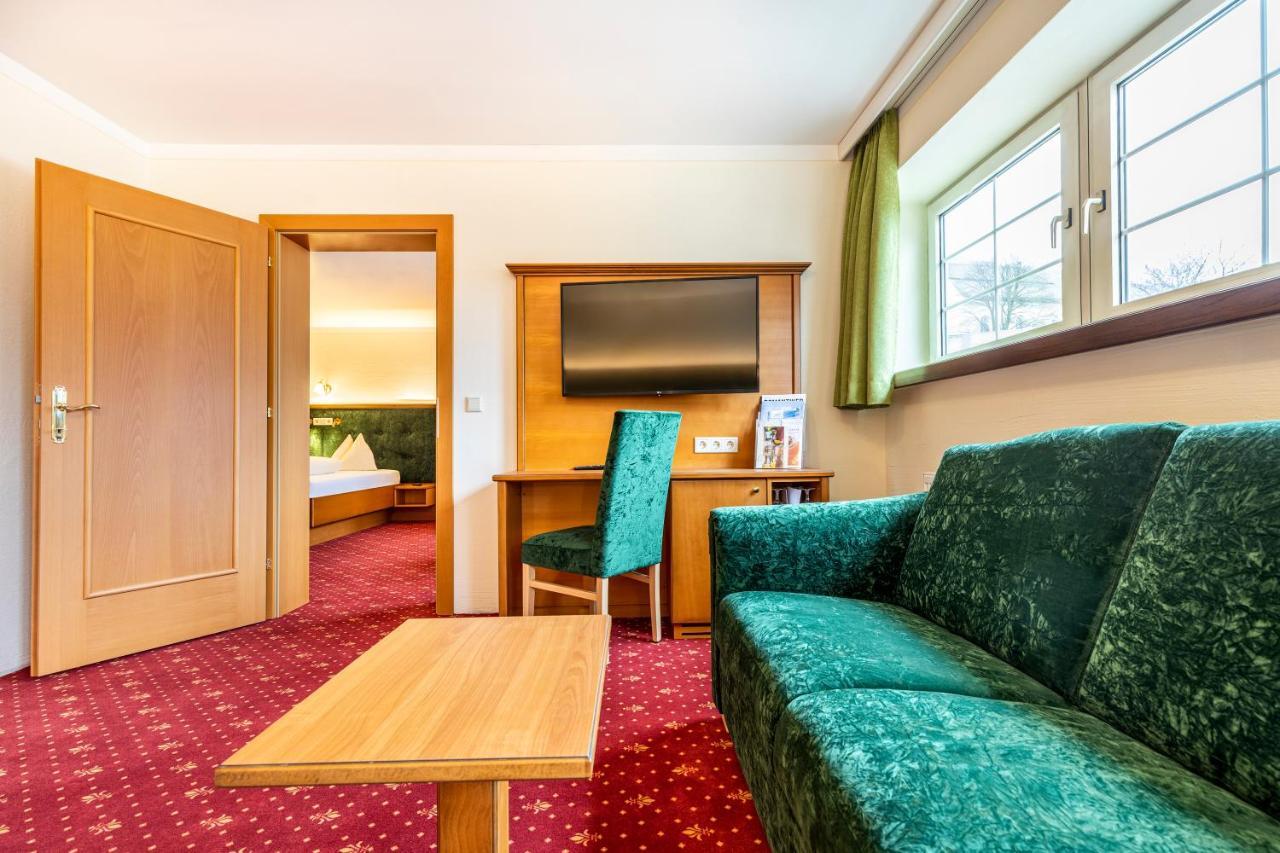 Hotel & Restaurant Wastlwirt 圣迈克尔隆高 外观 照片